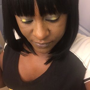 Meet your Posher, Latoya